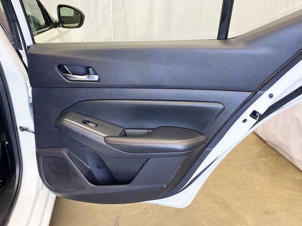 2020 Nissan Altima 2.5 SR Sedan - 22951905 - 21