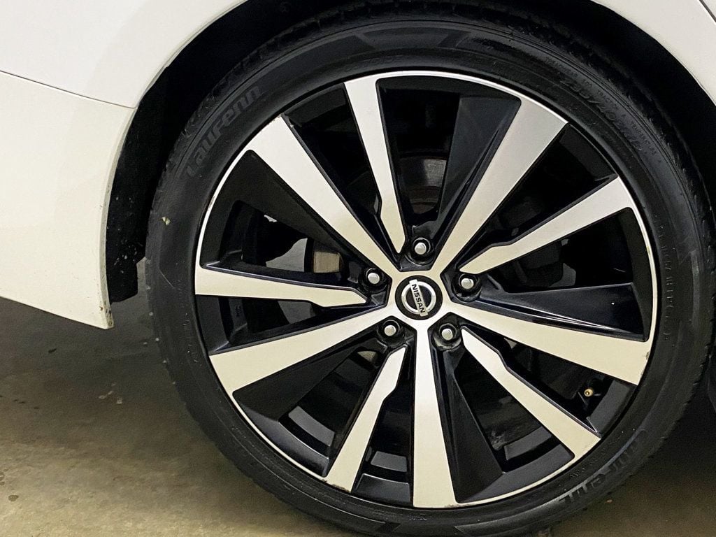 2020 Nissan Altima 2.5 SR Sedan - 22951905 - 26