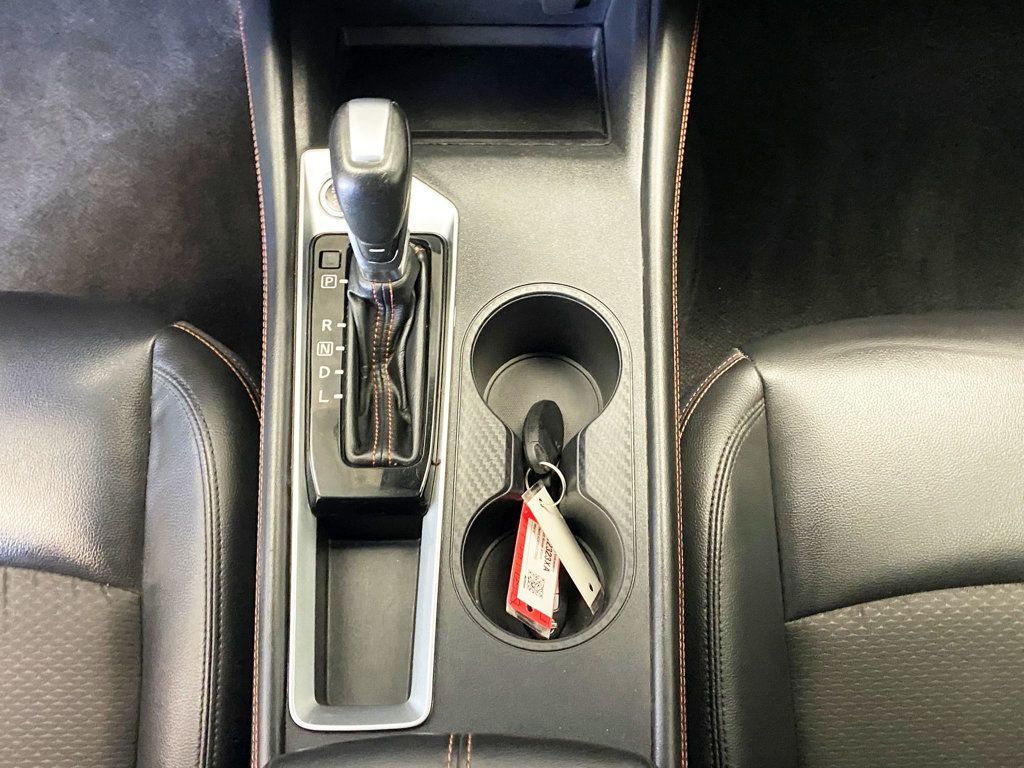 2020 Nissan Altima 2.5 SR Sedan - 22951905 - 32