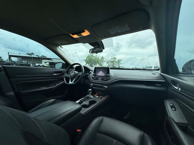 2020 Nissan Altima 2.5 SR Sedan - 23031747 - 11