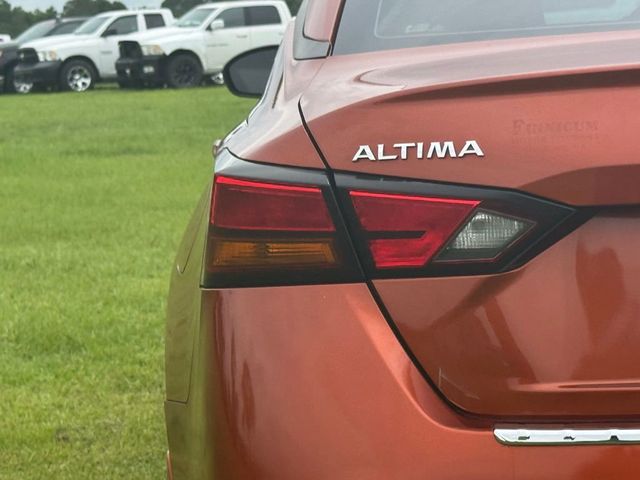 2020 Nissan Altima 2.5 SR Sedan - 23031747 - 29