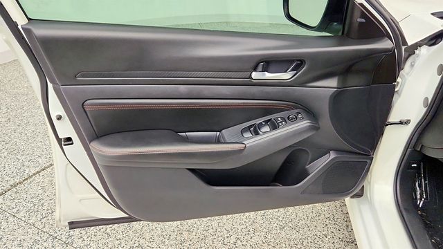 2020 Nissan Altima 2.5 SR Sedan - 23047002 - 9