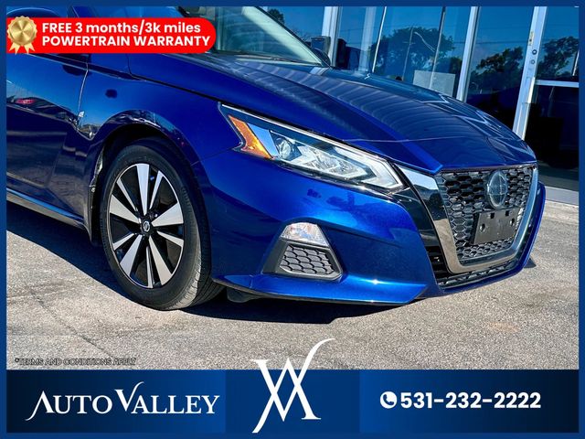 2020 Nissan Altima 2.5 SR Sedan 4D - 22939054 - 9