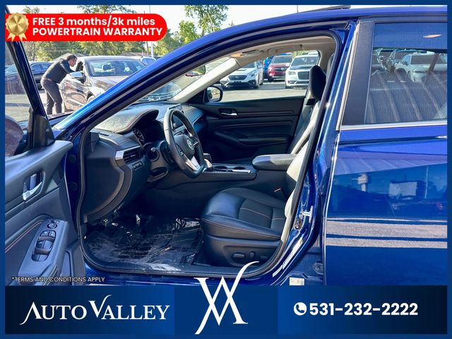 2020 Nissan Altima 2.5 SR Sedan 4D - 22939054 - 11