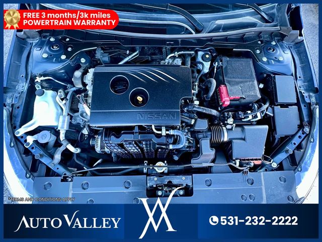 2020 Nissan Altima 2.5 SR Sedan 4D - 22939054 - 37