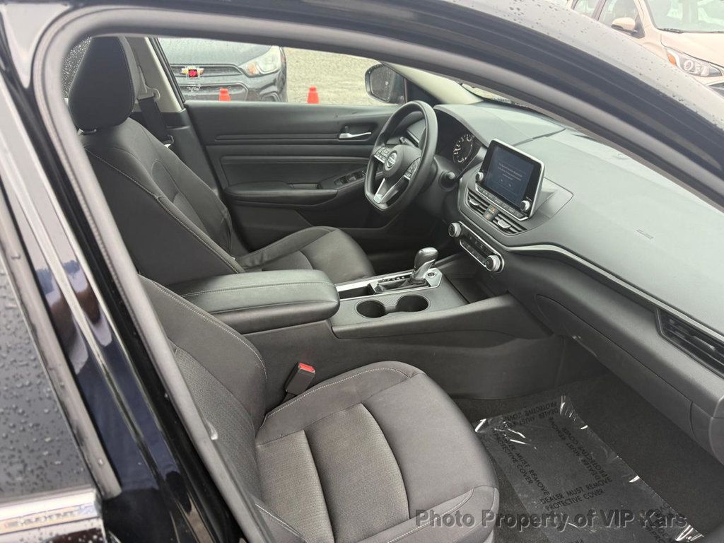 2020 Nissan Altima 2.5 photo 18