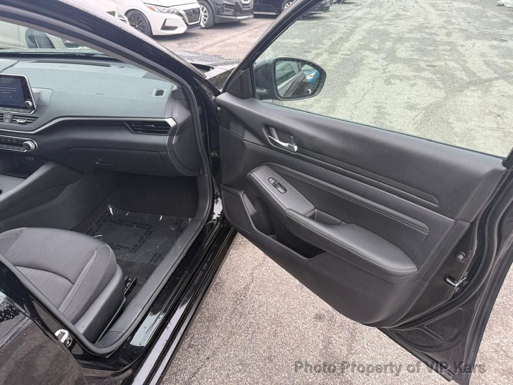 2020 Nissan Altima 2.5 photo 19