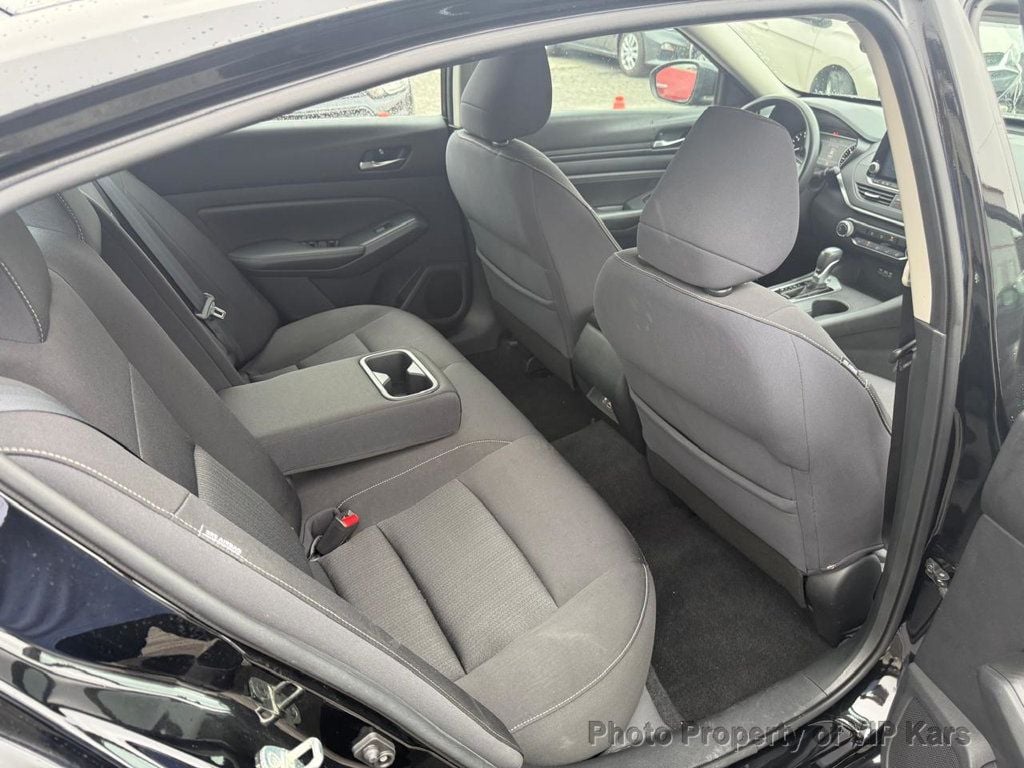 2020 Nissan Altima 2.5 photo 20