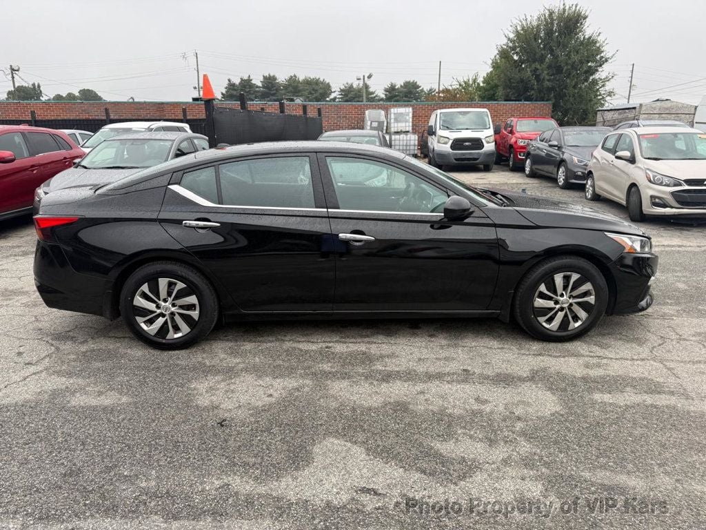 2020 Nissan Altima 2.5 photo 6