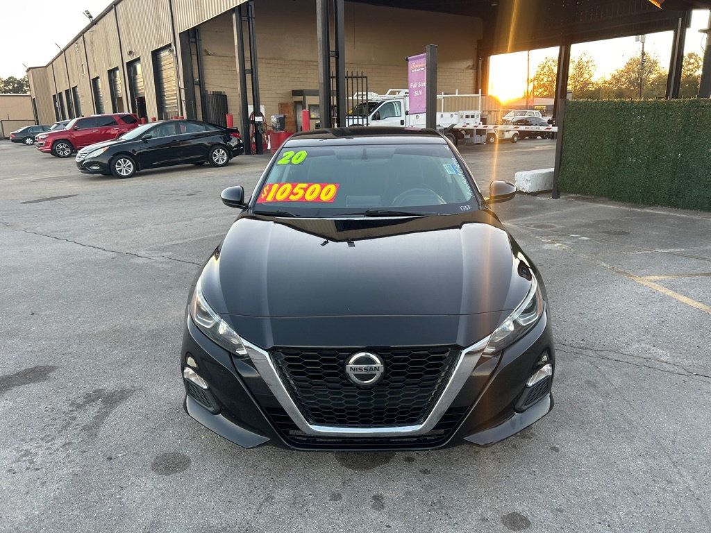 2020 Nissan Altima 2.5 photo 2