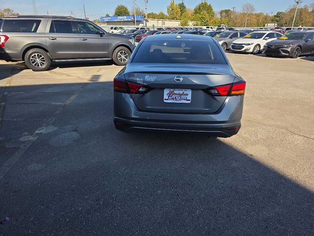 2020 Nissan Altima 2.5 S Sedan - 23101890 - 4