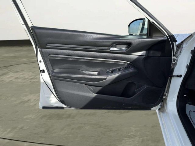 2020 Nissan Altima 2.5 S Sedan - 22999999 - 9