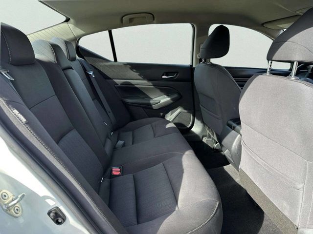 2020 Nissan Altima 2.5 S Sedan - 22999999 - 13