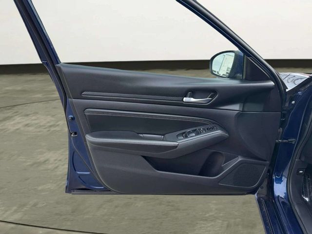 2020 Nissan Altima 2.5 S Sedan - 23003228 - 9