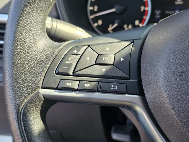 2020 Nissan Altima 2.5 S Sedan - 22943637 - 20