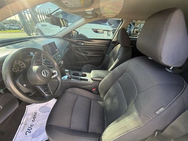 2020 Nissan Altima 2.5 S Sedan - 22979229 - 4