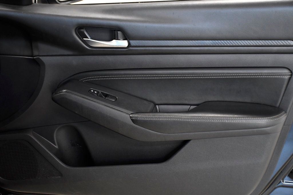 2020 Nissan Altima 2.5 S Sedan - 22974364 - 17