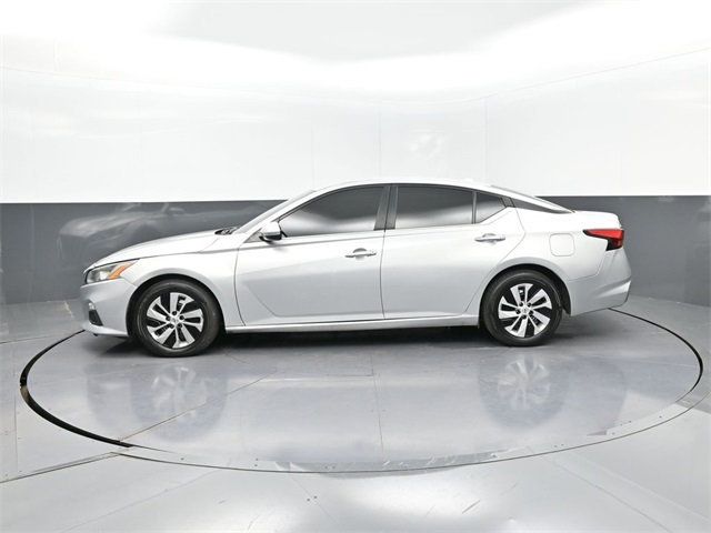 2020 Nissan Altima 2.5 S photo 2