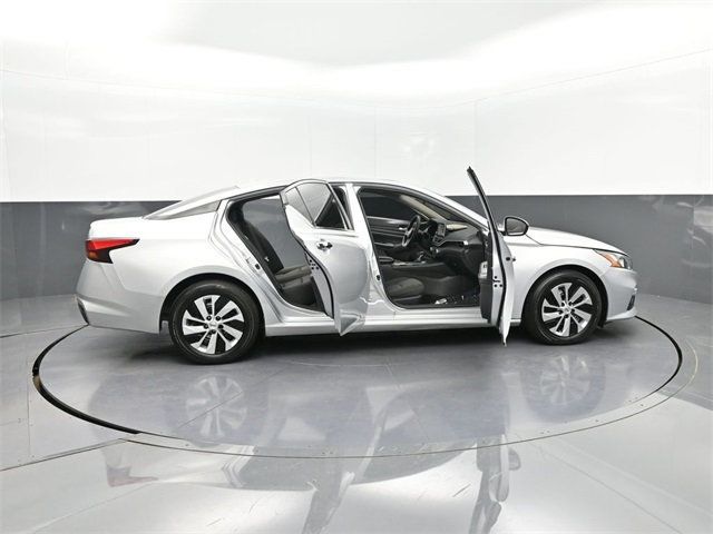 2020 Nissan Altima 2.5 S Sedan - 22937848 - 21