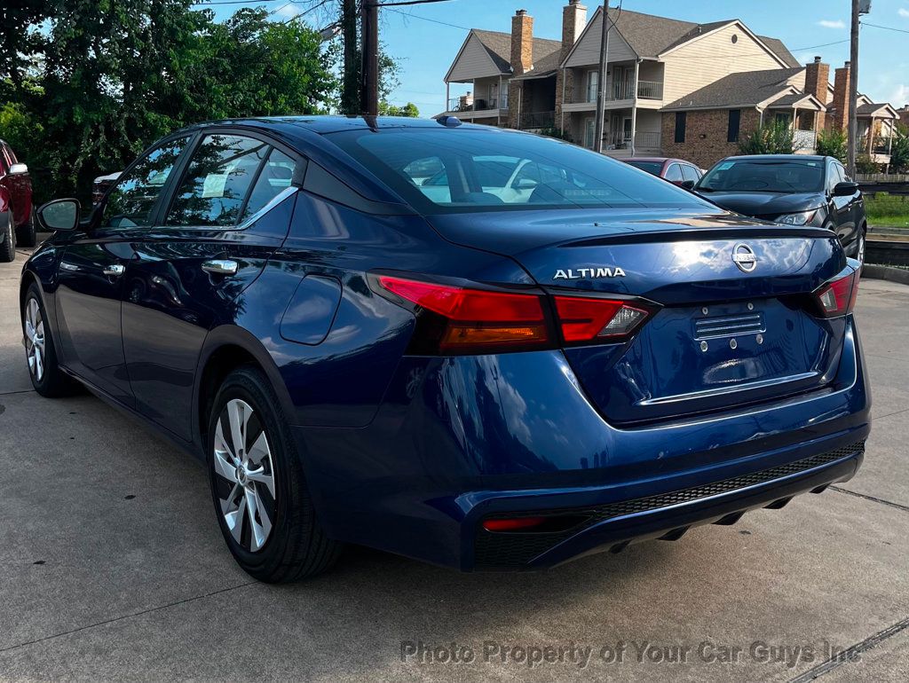 2020 Nissan Altima 2.5 S Sedan - 23048515 - 9
