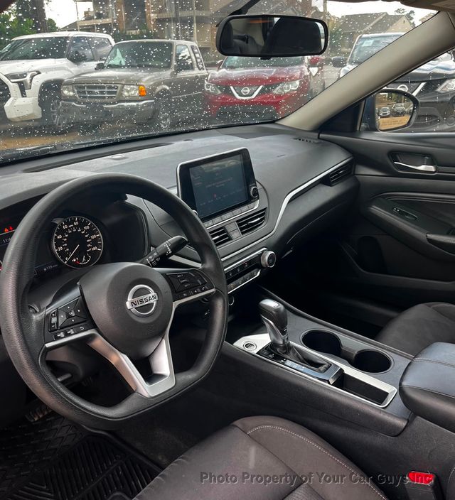 2020 Nissan Altima 2.5 S Sedan - 23048515 - 13