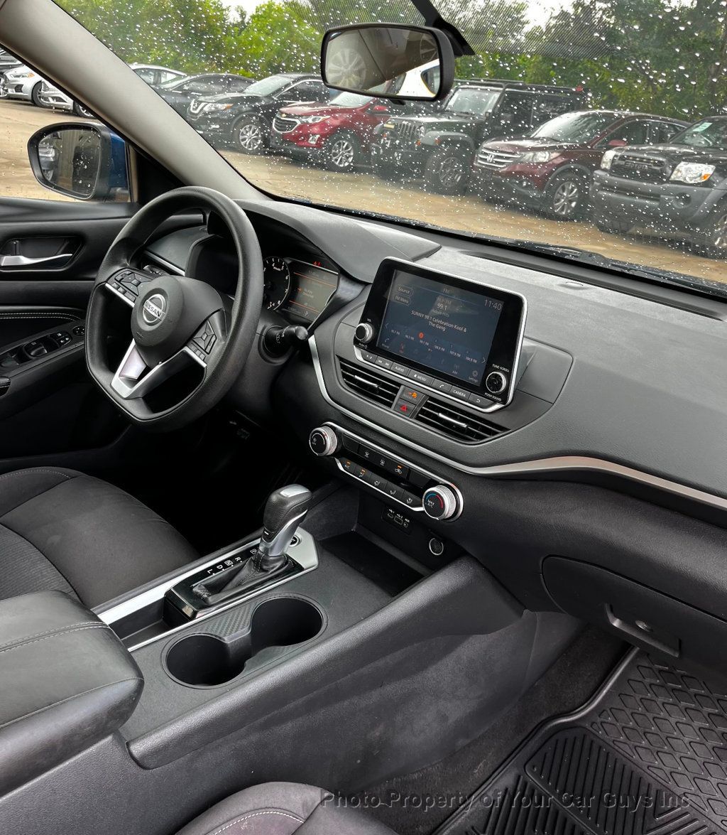 2020 Nissan Altima 2.5 S Sedan - 23048515 - 15