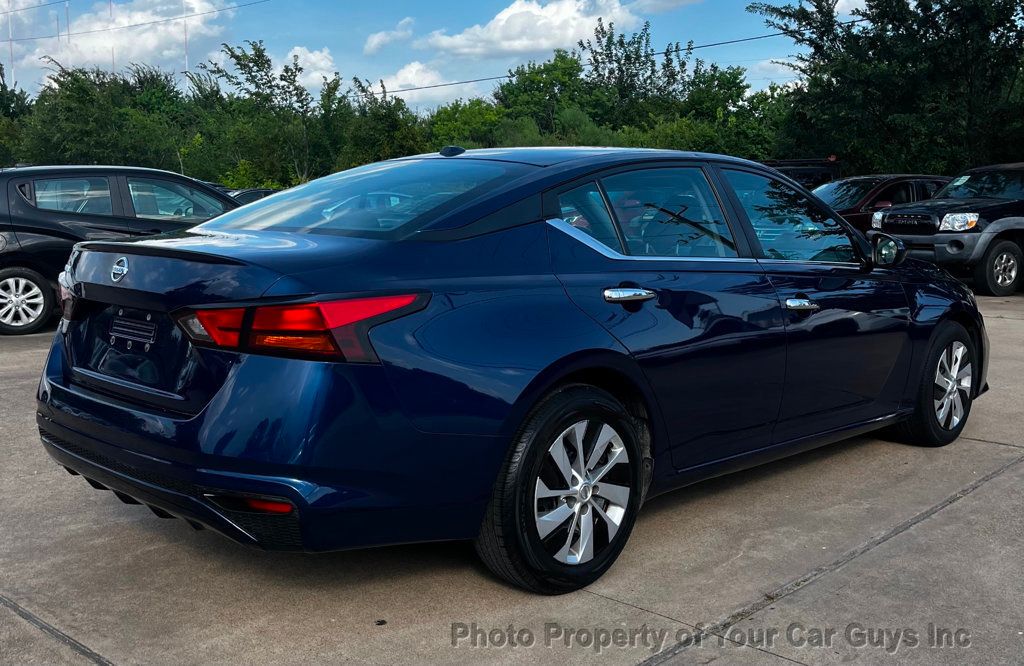 2020 Nissan Altima 2.5 S Sedan - 23048515 - 5