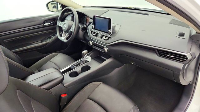 2020 Nissan Altima 2.5 S Sedan - 23057810 - 23