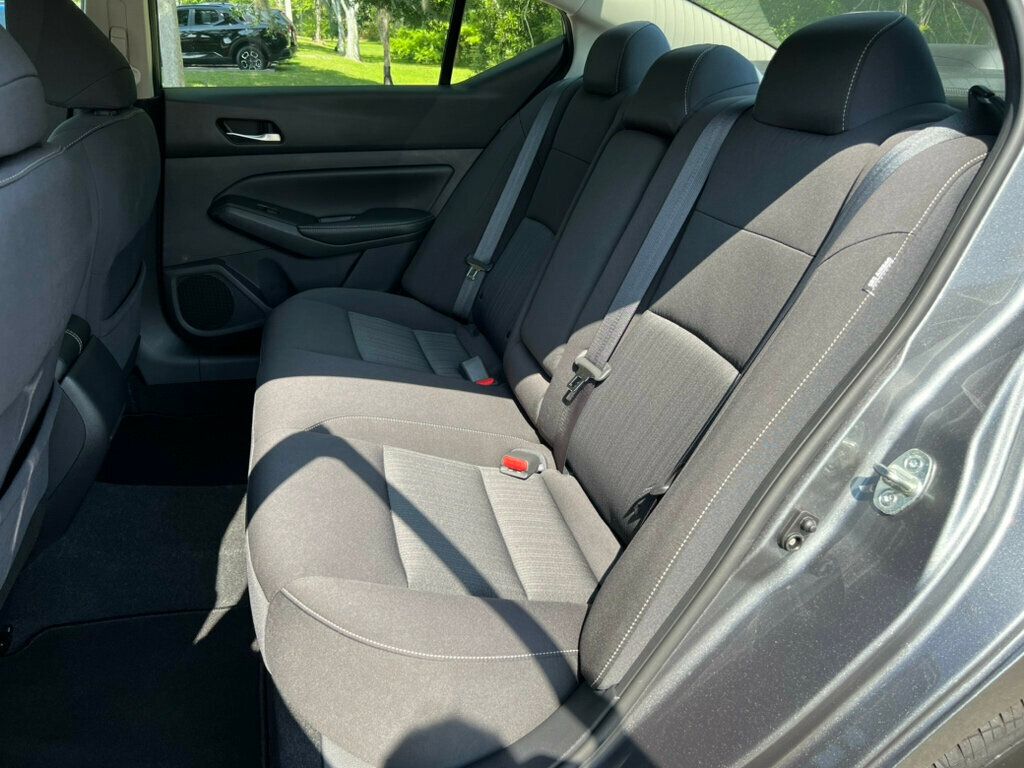2020 Nissan Altima 2.5 photo 7