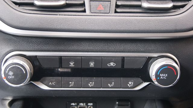 2020 Nissan Altima 3 MONTH WARRANTY , JUST SERVICED , VERY CLEAN INSIDE AND OUT  - 23021182 - 19