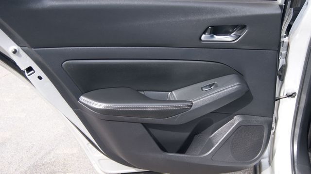2020 Nissan Altima 3 MONTH WARRANTY , JUST SERVICED , VERY CLEAN INSIDE AND OUT  - 23021182 - 32