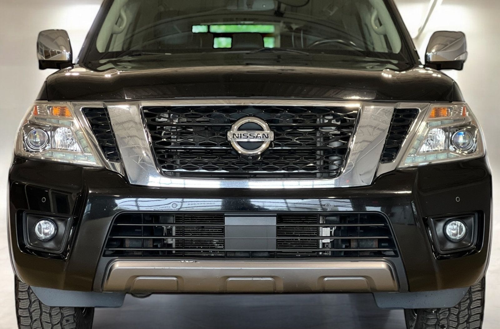 2020 Nissan Armada SL photo 2