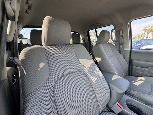 2020 Nissan Frontier Crew Cab 4x2 SV Automatic - 22756683 - 11