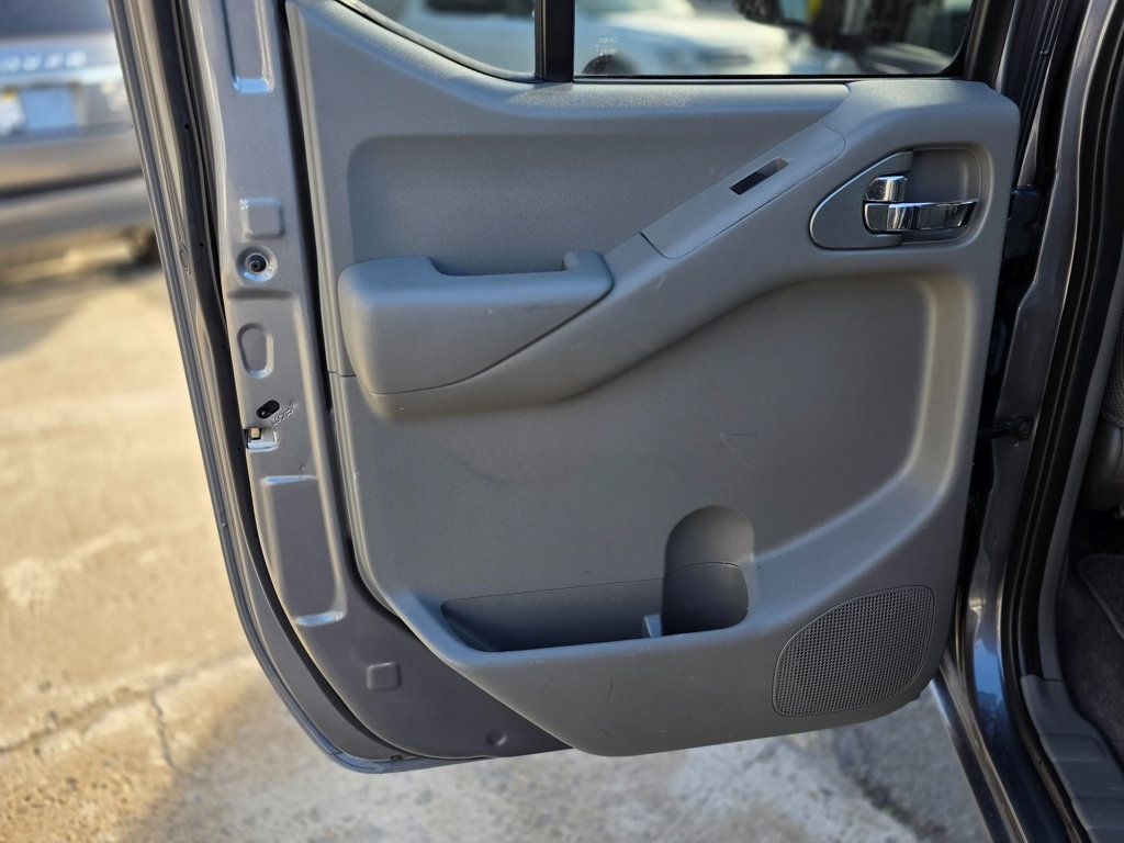 2020 Nissan Frontier Crew Cab 4x2 SV Automatic - 22968038 - 17