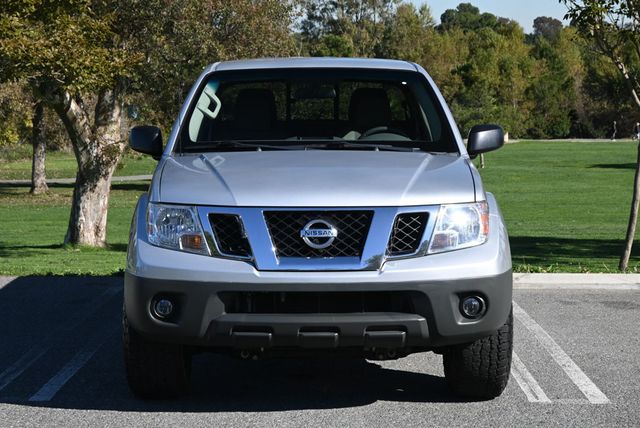 2020 Nissan Frontier Crew Cab SV 17" KMC Wheels SV Utility Package - 22955293 - 1