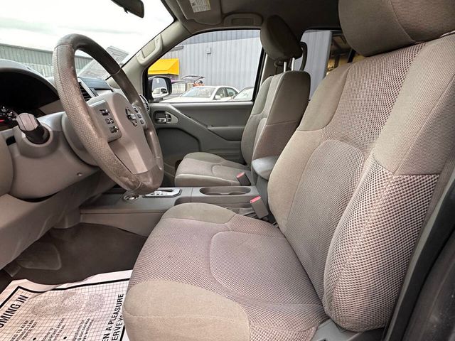 2020 Nissan Frontier SV 4x2 4dr Crew Cab 6.1 ft. LB - 22941965 - 11