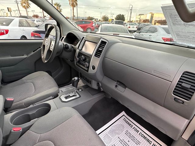 2020 Nissan Frontier SV 4x2 4dr Crew Cab 6.1 ft. LB - 22941965 - 17