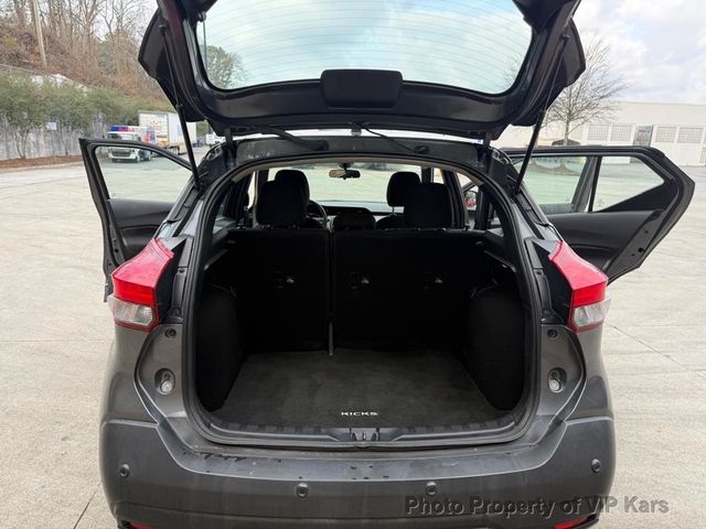 2020 Nissan Kicks S FWD - 22967064 - 17