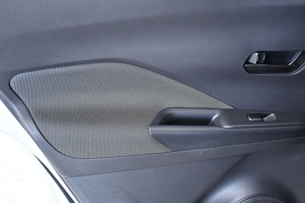 2020 Nissan Kicks S FWD - 22958154 - 10