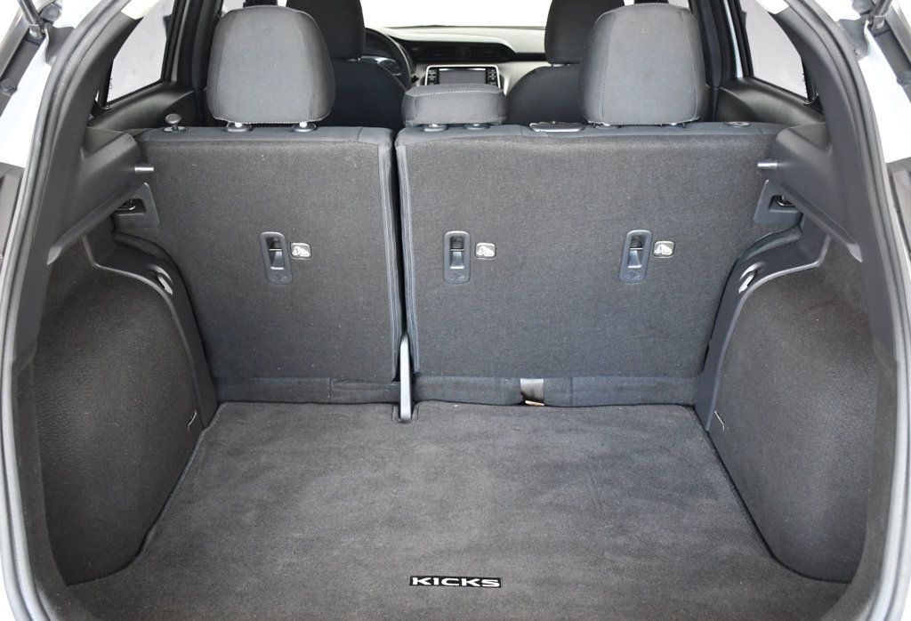 2020 Nissan Kicks S FWD - 22958154 - 12