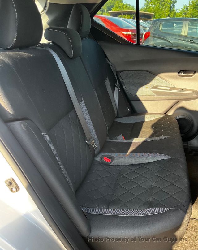 2020 Nissan Kicks S FWD - 23085637 - 14