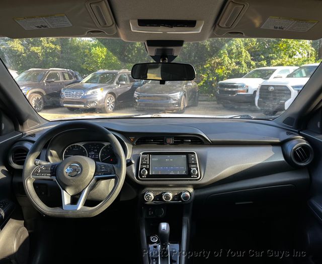 2020 Nissan Kicks S FWD - 23085637 - 18