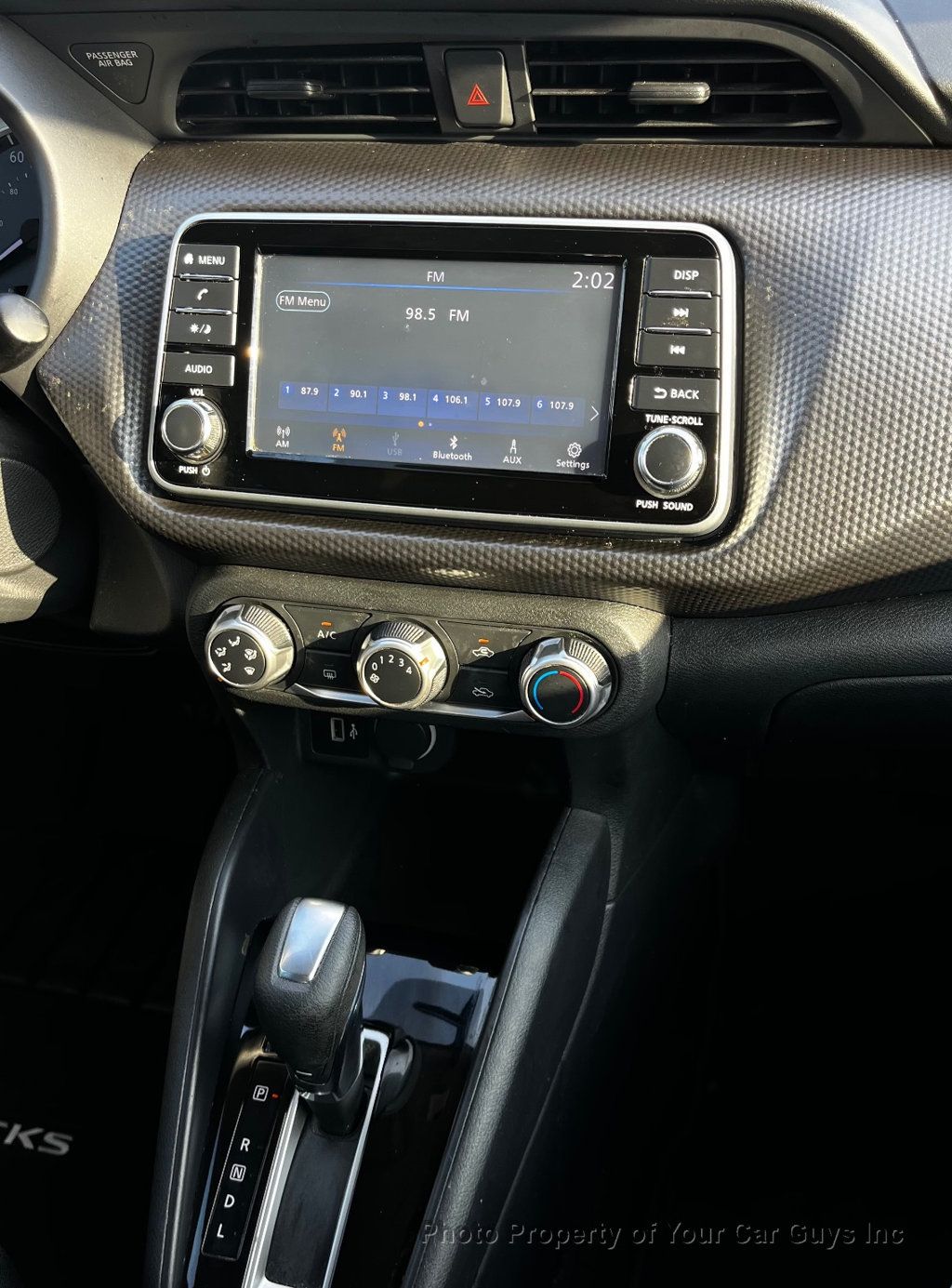 2020 Nissan Kicks S FWD - 23085637 - 22