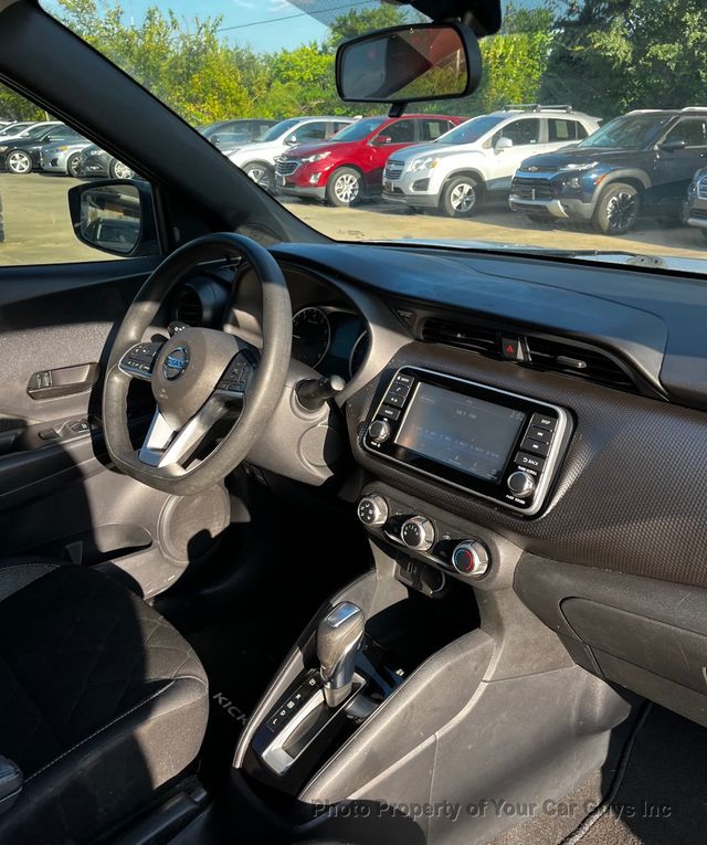 2020 Nissan Kicks S FWD - 23085637 - 23