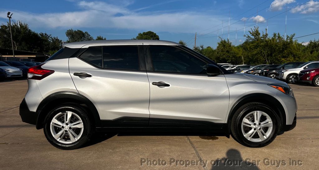 2020 Nissan Kicks S FWD - 23085637 - 4