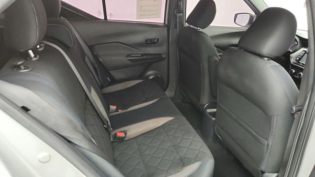 2020 Nissan Kicks S FWD - 22943173 - 20