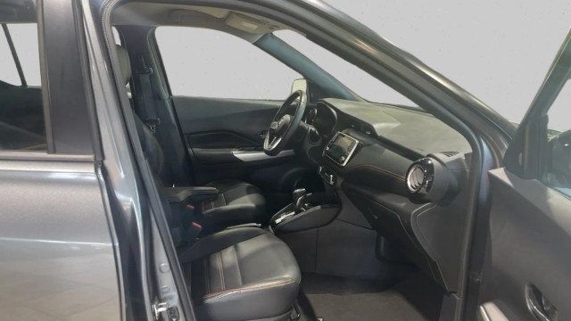 2020 Nissan Kicks SR FWD - 23014103 - 18