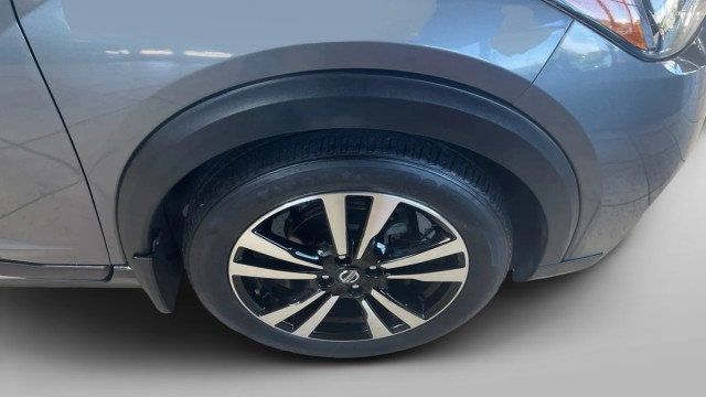 2020 Nissan Kicks SR FWD - 23014103 - 3