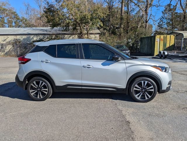 2020 Nissan Kicks SR FWD - 22974344 - 2