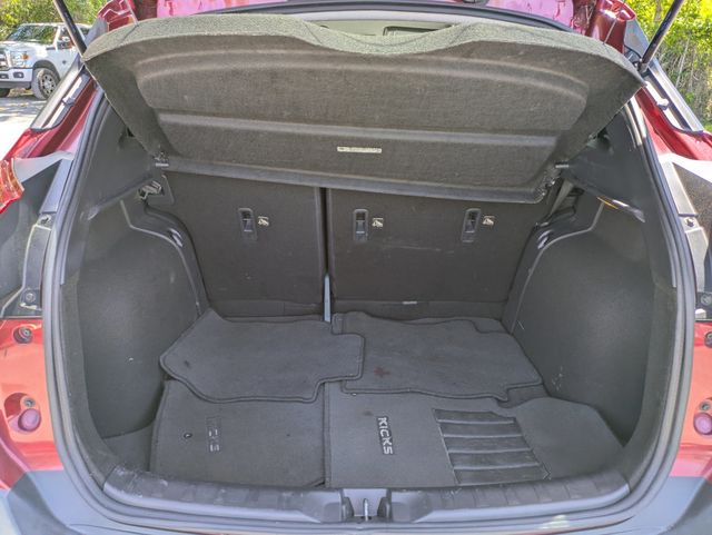 2020 Nissan Kicks SR FWD - 23009573 - 12